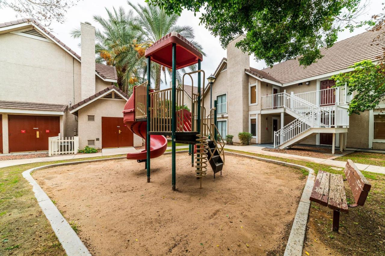 Metro Phx Upstairs 2Bd Sleeps 6 Heated Pool Pets Allowed Phoenix Dış mekan fotoğraf