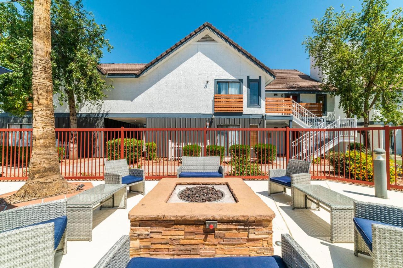 Metro Phx Upstairs 2Bd Sleeps 6 Heated Pool Pets Allowed Phoenix Dış mekan fotoğraf